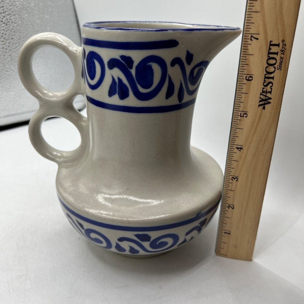 Vintage pitcher blue white salt glazed, hand painted German, Westerwald - Picture 11 of 14
